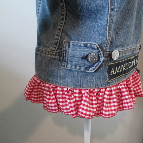 Upcycled Vintage Levi Iconic Type 1 Jean Jacket, American Theme, Reworked Denim - Picture 12 of 14